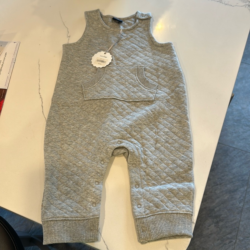 NWT Baby Gap Cotton Snap Overalls 6-9 months